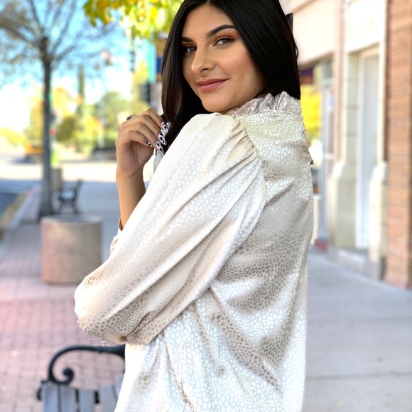 SOLD OUT - Picture 2 of 9